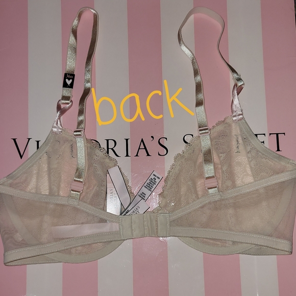 New VS unlined demi bra size 32C - Picture 2 of 8